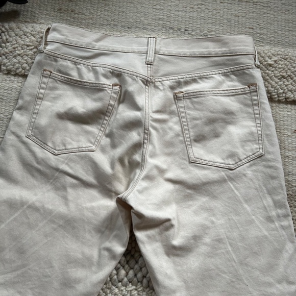 J.Crew Classic Jean in Natural Seeded Denim - 33x32 - Worn Once - Picture 8 of 9